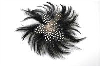 Feather flower black with hair clip