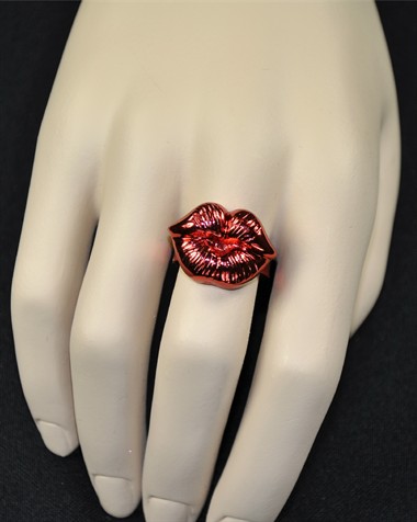 Ring Kiss