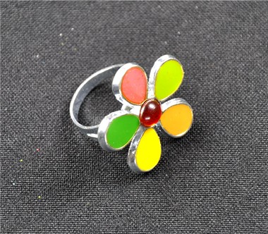 ring met bloem 5 kleuren
