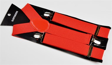 Braces red