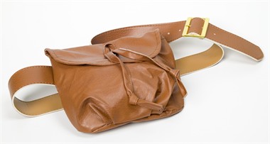 Gürtel mit Tasche cognac 135 cm